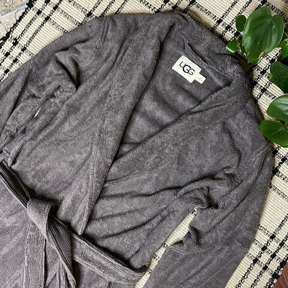 Ugh terry robe - Picture 1 of 5